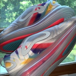 Nike AirMax 720 Athletic Shoes